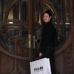 Meet your Posher, Laurie